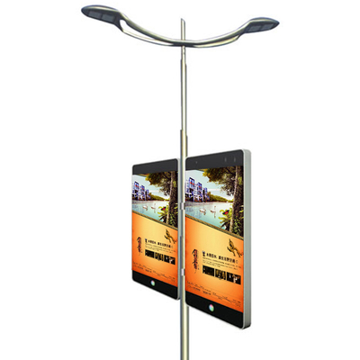 El alumbrado público al aire libre poste de WIFI 3G 4G que hacía publicidad de la exhibición llevó alta frecuencia de actualización de la pantalla